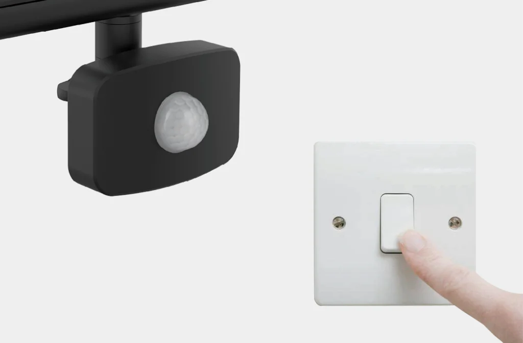 Kosnic VEN10-SCT/S Ventas II IP65 floodlight 10W CCT switch w/remote PIR ON/OFF