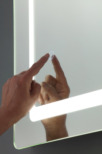 Forum Lighting SPA-34037 700×500 18w LED IP44 Mirror