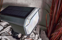 Forum Lighting Byermoor ZN-42050 LED Solar Smart Spike Light