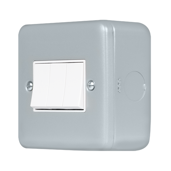 Click Scolmore MCP013 Metal Clad 10AX 3 Gang 2 Way Plate Switch