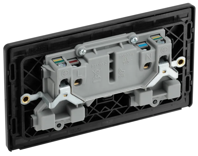 BG Evolve PCDMB22B 13A 2G DP Switched Socket Matt Black