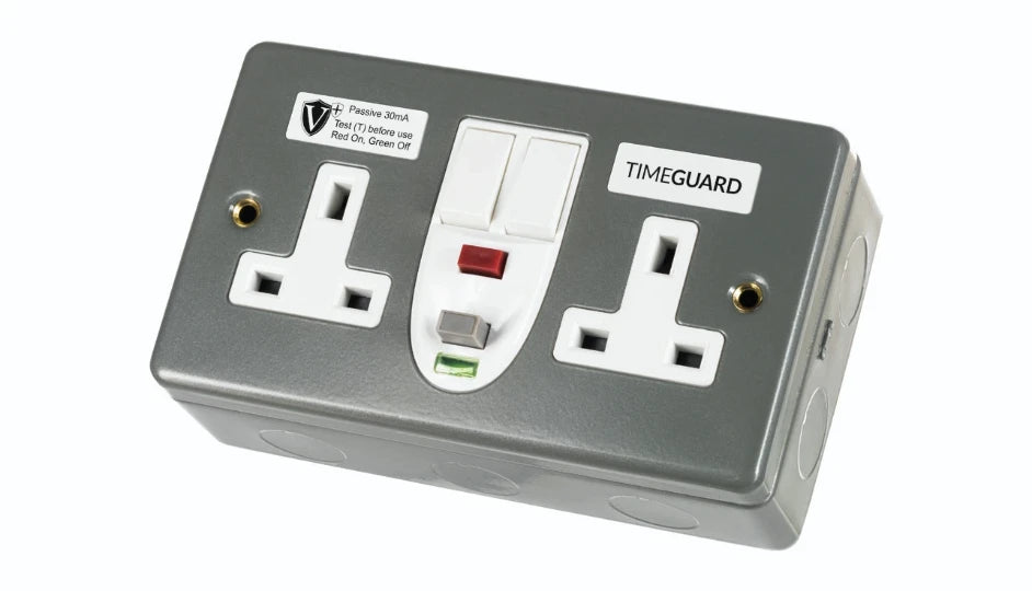 Timeguard RCD08MPVN Valiance+® RCD Protected Double Gang Metal Switched Socket – Passive