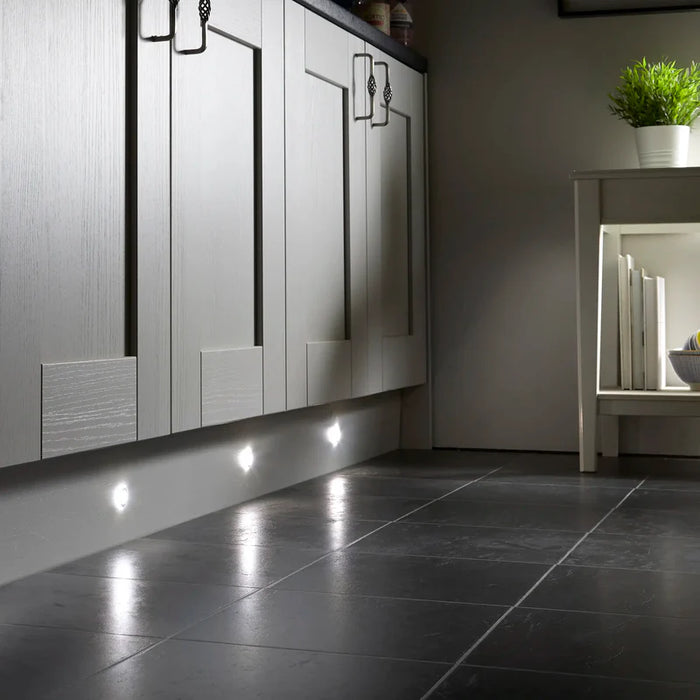 Sensio SE150004 Halo TrioTone Colour Selectable  Plinth Light - 4 Light Kit Inc Driver - Cool/Natural/Warm White