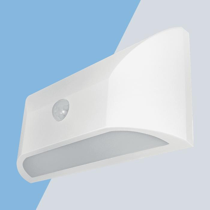 Eterna VECOWLPIRW 6W White Plastic LED Wall Light With 160° PIR