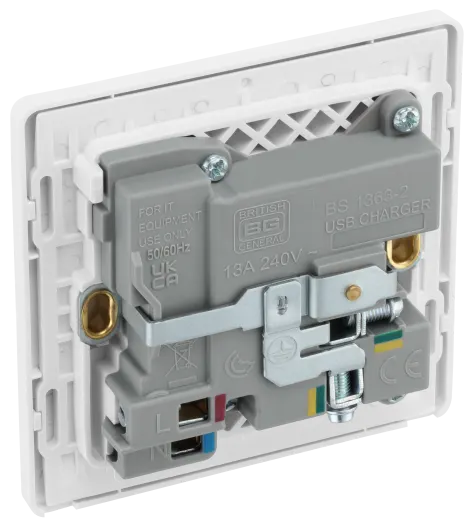 BG Evolve PCDCL21UAC18W-01 13A USB-A and USB-C Socket - Pearlescent White