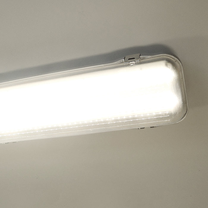 Eterna KWPEM3TWI6 Twin 6ft LED Emergency Weatherproof Batten